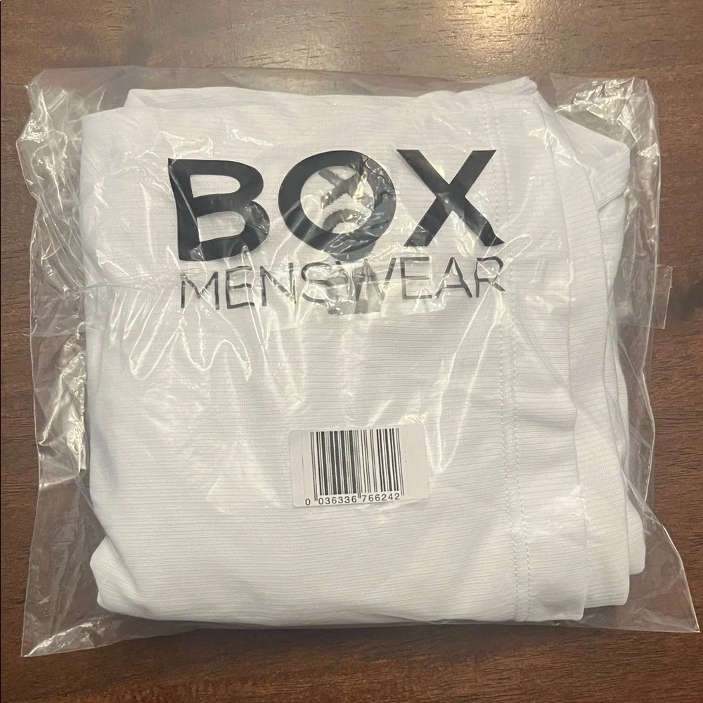 ⭐️🌴 Box Menswear White Athletic Shorts